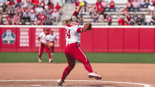 Audrey Lowry throwing a pitch against Southeastern Louisiana