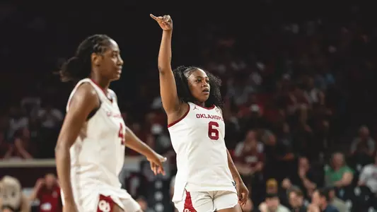 Sahara Williams, lead