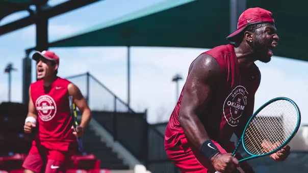 Bruno Nhavene, Luis Alvarez vs. Alabama, lead