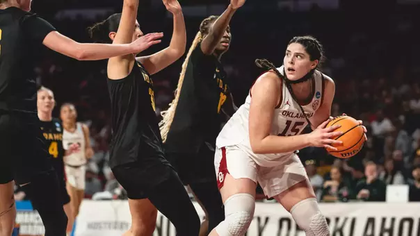 NORMAN, OK - March 20, 2026 - Oklahoma Center Raegan Beers (#15) during the NCAA Tournament First Round game between the Idaho Vandals and the Oklahoma Sooners at Lloyd Noble Center in Norman, OK. Photo By Morgan Givens/University of Oklahoma