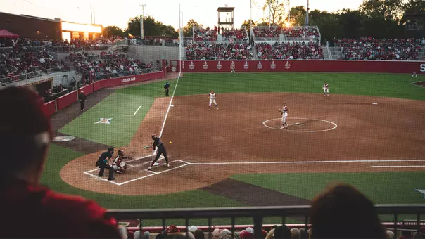 Kai Minor swinging at a pitch during the game against Arkansas