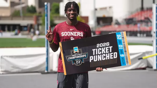 Kyren Washington punches his ticket to the 2026 NCAA Outdoor Championships.
