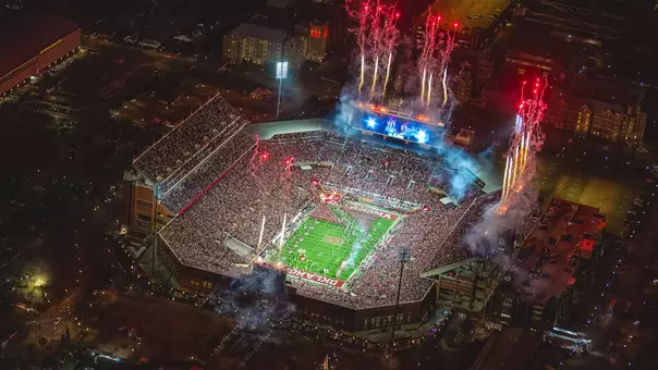 NORMAN, OK - December 19, 2025 - Aerial photos of the College Football Playoff First Round game between the Alabama Crimson Tide and the Oklahoma Sooners at Gaylord Family - Oklahoma Memorial Stadium in Norman, OK. Photo By Jamin Yeager/Aerial Oklahoma/University of Oklahoma