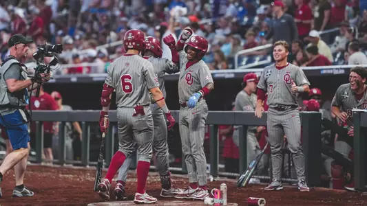 Lead, CWS finals preview