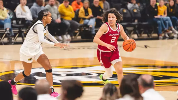 COLUMBIA, MO - March 01, 2026 - Oklahoma Guard Aaliyah Chavez (#2) during the game between the Missouri Tigers and the Oklahoma Sooners at Mizzou Arena in Columbia, MO. Photo By Asia Purnell/University of Oklahoma