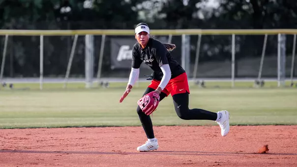 Tiare Jennings takes ground balls during practice prior to the International Cup