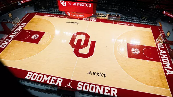 Nextep Court Logo