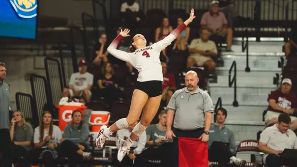 Kinsley Singleton serving