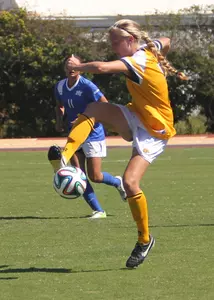 Senior Brooke Hendrix