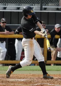 Michael Sterling extended his hitting streak to six games.