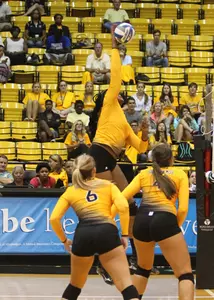 Quinci Hayward tallied a team-best 11 kills