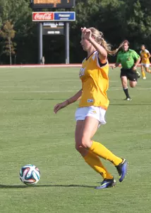 Breann Hedin is tied for the team-lead with six points and leads the team with four assists.