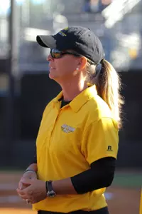 Head coach Wendy Hogue