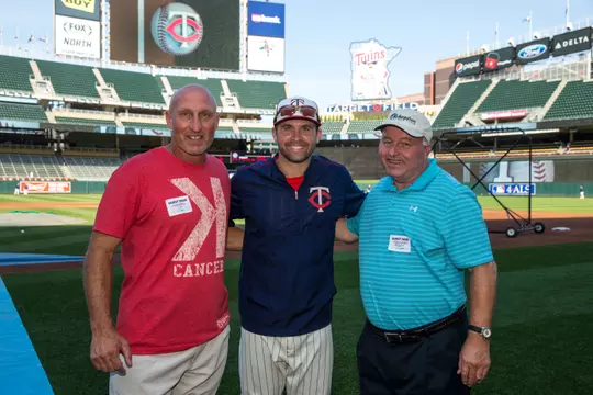 Scott Berry, Brian Dozier, Corky Palmer at Target Field (Minneapolis), Aug. 12, 2015