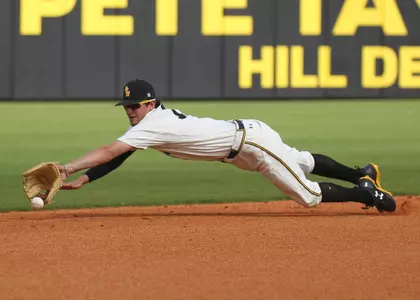 Updated Golden Eagles in Collegiate Baseball Leagues This Summer Image
