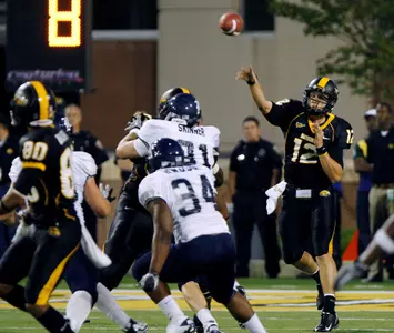 Austin Davis versus Rice - 2011