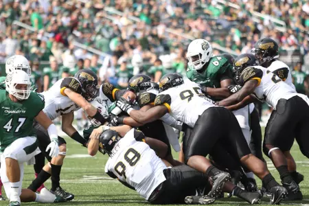 2015 football at Charlotte