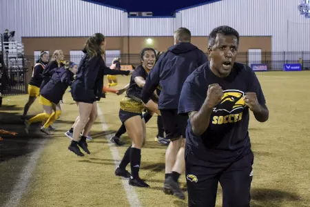 Coach Mo (USM vs. FAU)