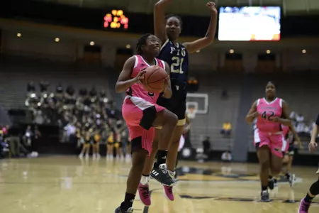 Shonte Hailes FIU