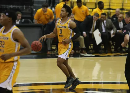 Men's Basketball vs Mississippi College