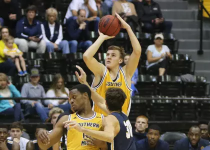 Men's Basketball vs Mississippi College