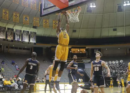 Men's Basketball vs Mississippi College