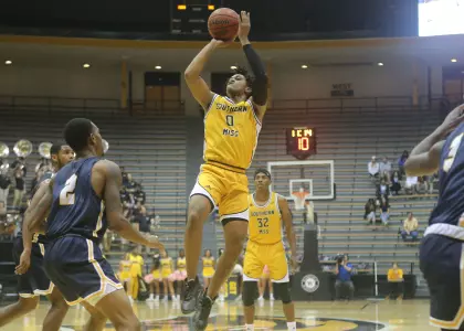 Men's Basketball vs Mississippi College