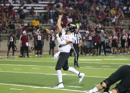 Football vs Troy
