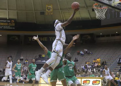 Men's Basketball Action vs North Texas Leonard Harper-Baker (32)