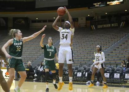 Women's Basketball  Action vs UAB  USM Respect Leaphart (34)