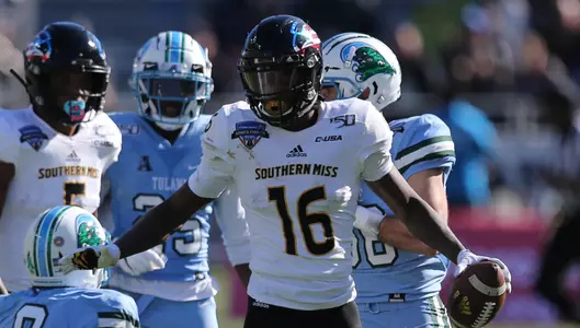 Quez Watkins Armed Forces Bowl (cropped)