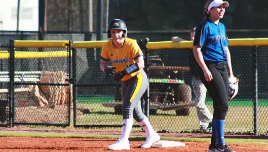 Madison Rayner Action Shot (vs. Saint Louis) (cropped)
