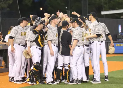 Baseball vs UNO