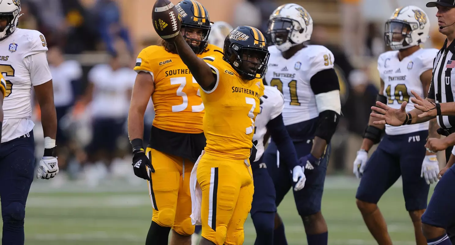 Southern Miss Golden Eagles running back Frank Gore Jr. (3) signals a first down in a game against Florida International (Joe Harper/bgnphoto.com)