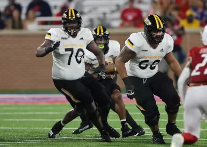 Football vs South Alabama