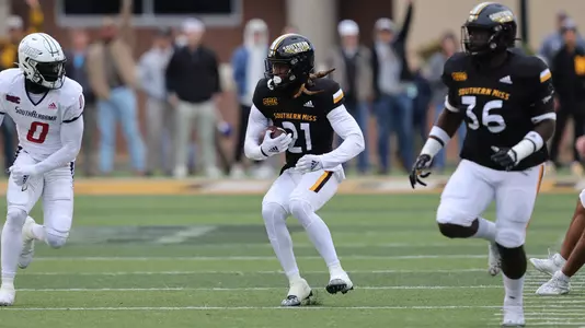 Southern Miss Golden Eagles safety Jay Stanley (21) returns the interception in a game between the Southern Miss Golden Eagles and the South Alabama Jaguars. November 19, 2022 (Joe Harper/bgnphoto.com)