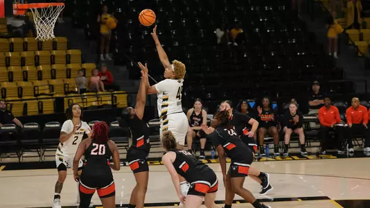 Southern Miss Lady Eagles center Melyia Grayson (45) takes a shot in a game between the Southern Miss Golden Eagles and the Auburn Montgomery.
Wednesday, November 2, 2022. (Joe Harper/bgnphoto.com)