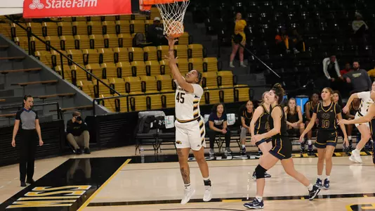 Southern Miss Lady Eagles center Melyia Grayson (45) with an easy layup in a game between the Southern Miss Golden Eagles and the Mississippi College Choctaws. November 30, 2022 (Joe Harper/bgnphoto.com)
