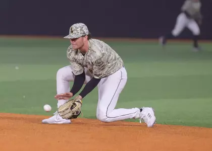 Southern Miss. infielder Will McGillis (6) fields a ball in a game against South Alabama . Tuesday March 08, 2022  (Photo by Joe Harper/BigGold Photography)