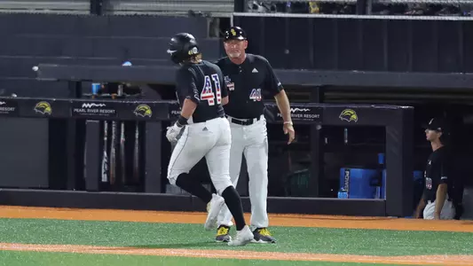 Baseball vs LSU (Photo by Joe Harper/BigGold Photography)