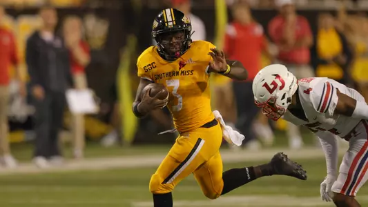 Southern Miss Golden Eagles running back Frank Gore Jr. (3) breaks a tackle in a game between the Southern Miss Golden Eagles and the Liberty Flames. Saturday, September 3, 2022 (Photo by Joe Harper/BigGold Photinography)