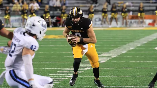Southern Miss Golden Eagles quarterback Billy Wiles (8) runs the ball on a scramble in a game between Southern Miss Golden Eagles and Old Dominion Monarchs in the NCAA Football Game. October 7, 2023 (Joe Harper/bgnphoto.com)