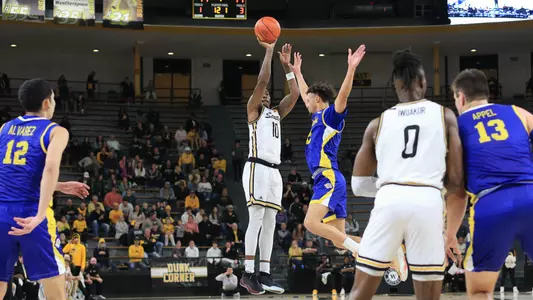 Southern Miss Golden Eagles guard Cobie Montgomery (10) takes a shot from behind the arc in a game between the Southern Miss Golden Eagles vs South Dakota State in the NCAA Basketball Game. November 22, 2023.
(Joe Harper/bgnphoto.com)