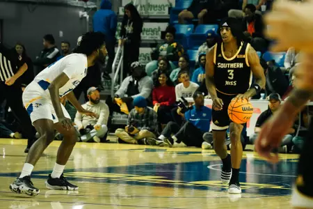 Mo Arnold dribbled the ball during Southern Miss' loss at McNeese