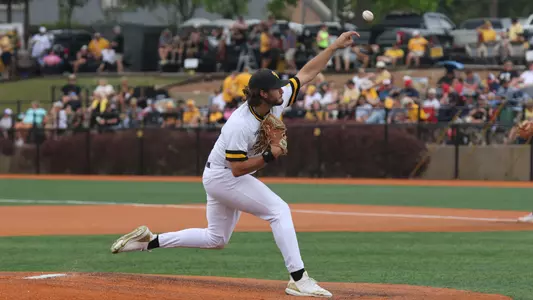 Southern Miss. pitcher Justin Storm (35) throws a pitch in a game between the Southern Miss Golden Eagles and Arkansas State Red Wolves. April 29, 2023 (Joe Harper/bgnphoto.com)