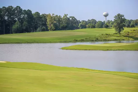 Squire Creek Country Club