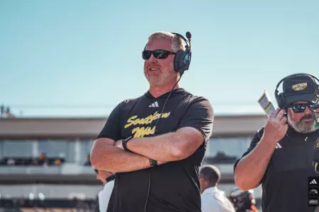 Reed Stringer on the sidelines