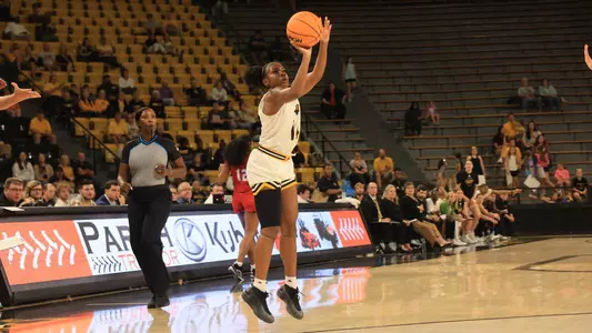 Southern Miss Lady Eagles guard Nyla Jean (14) shoots a three point shot In a game between the Southern Miss Golden Eagles and the William Carey Crusaders in a NCAA Women’s Basketball game. November 9, 2024 (Joe Harper/bgnphoto.com)