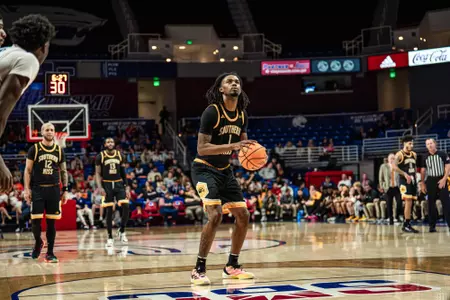 DeAntoni Gordon