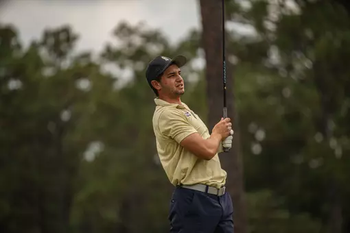 Benjamin Fernandez action shot